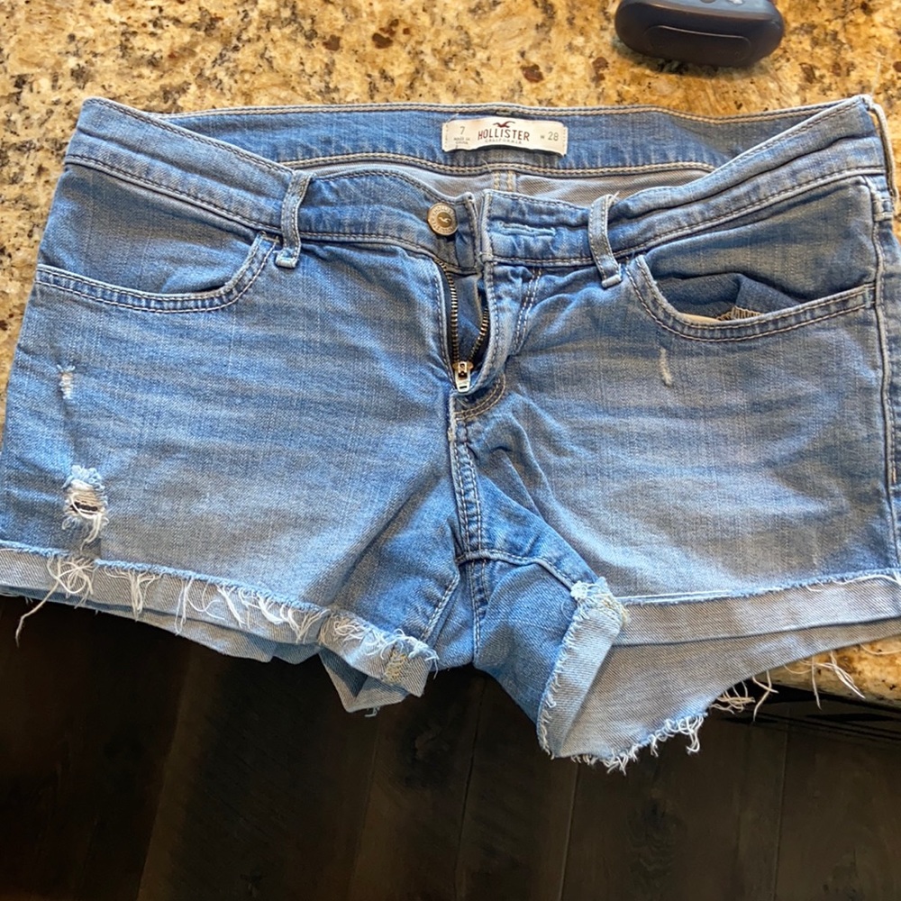 Hollister Shorts Size 7